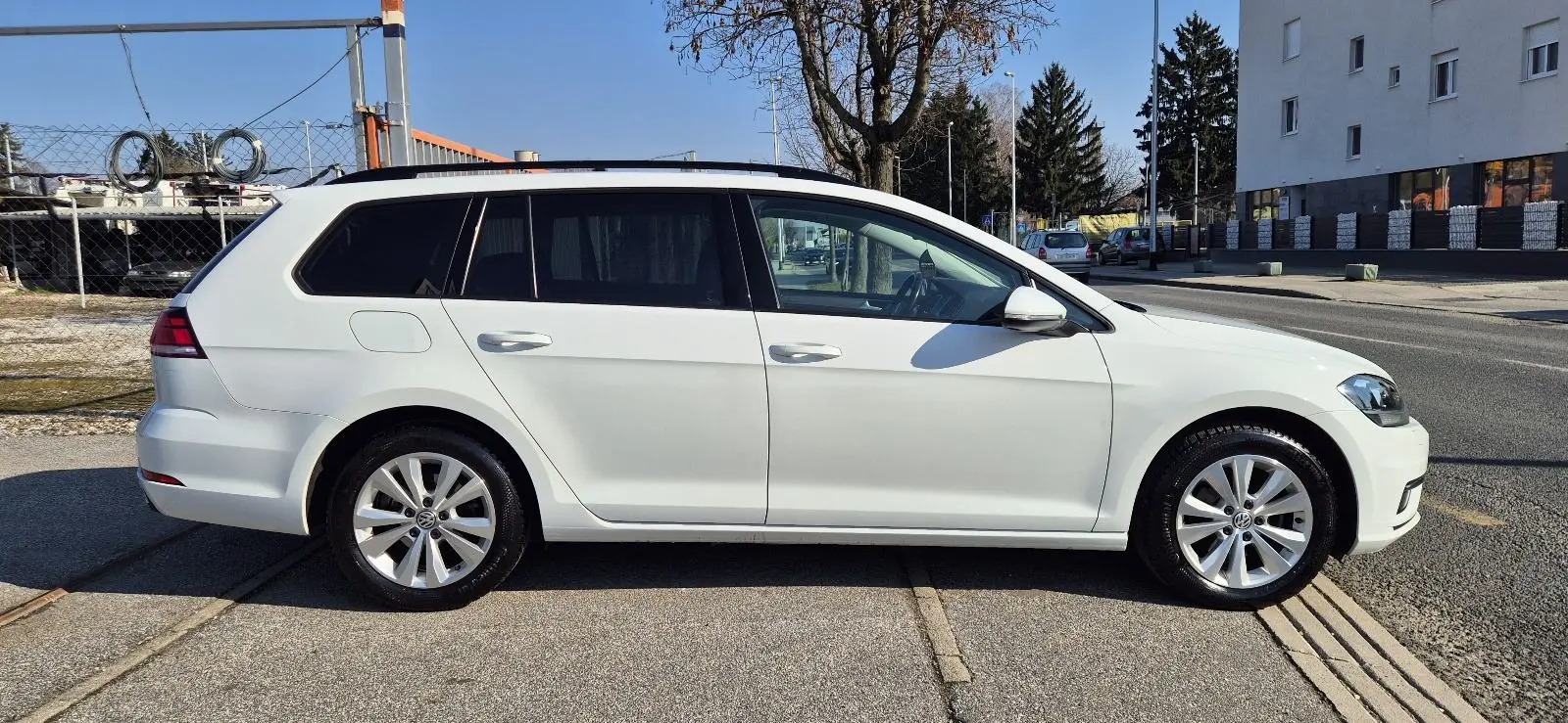 Volkswagen Golf Variant